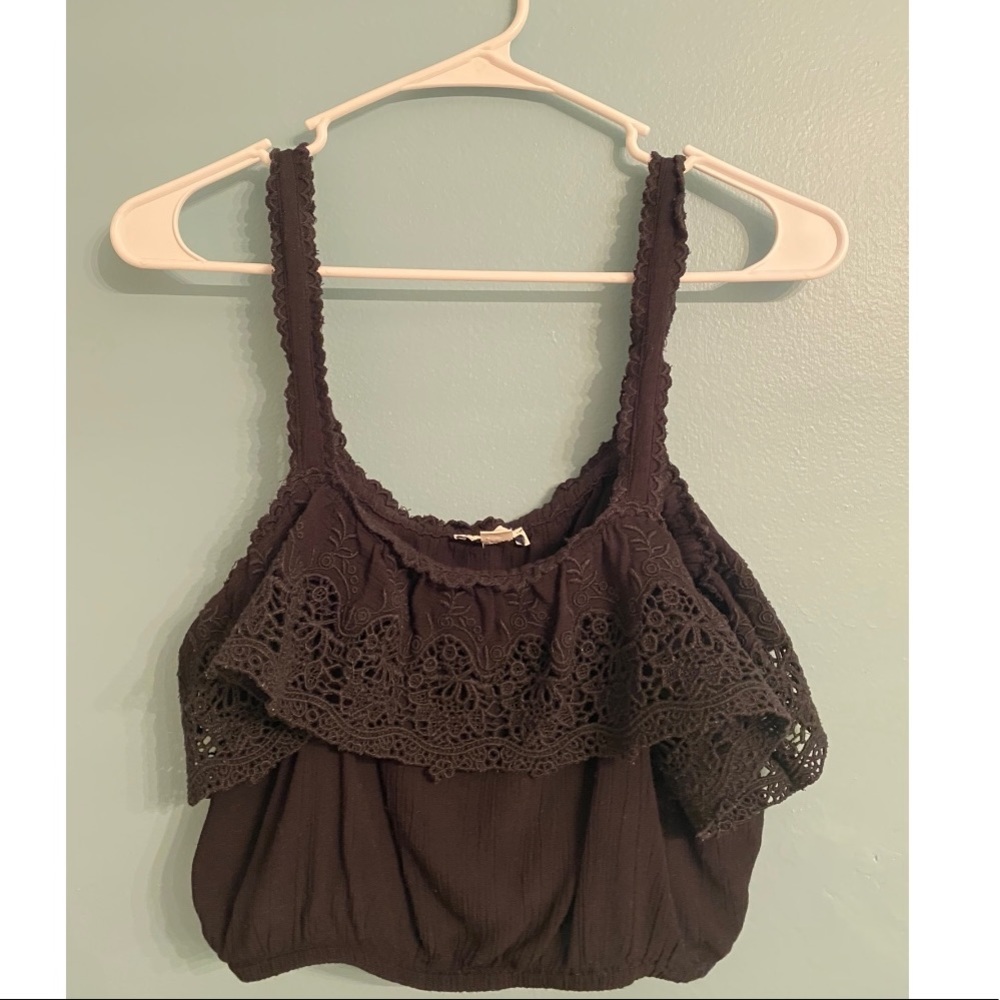 Black Lace Detail Crop Top